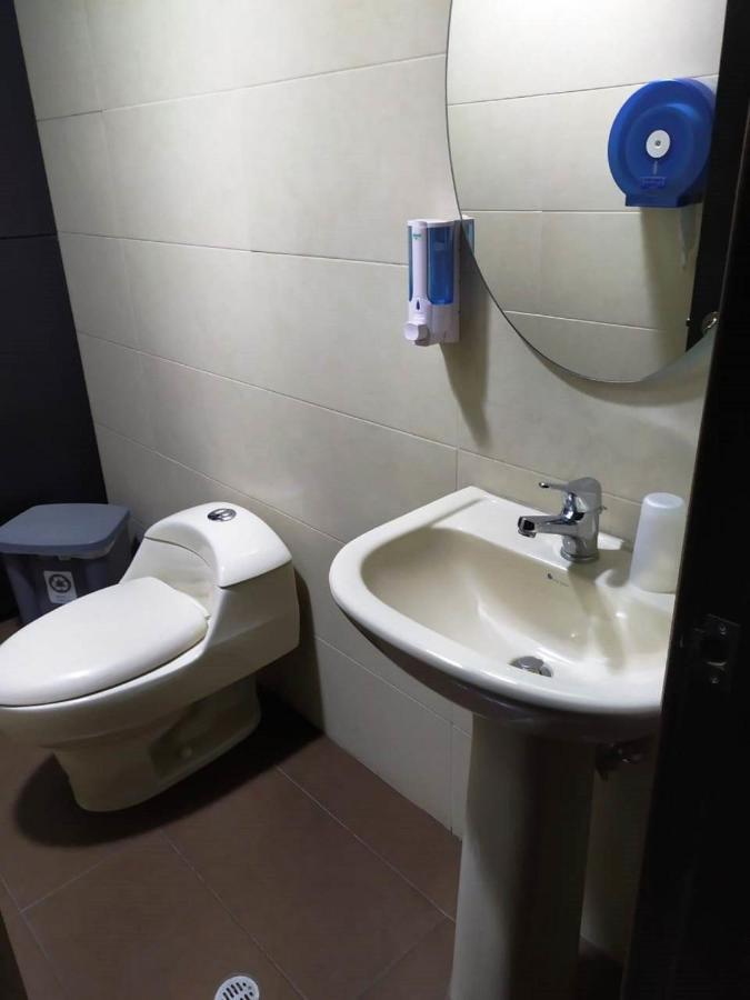 La Kapital Hotel Ambato Exteriör bild