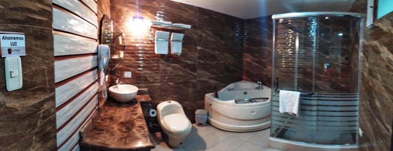 La Kapital Hotel Ambato Exteriör bild